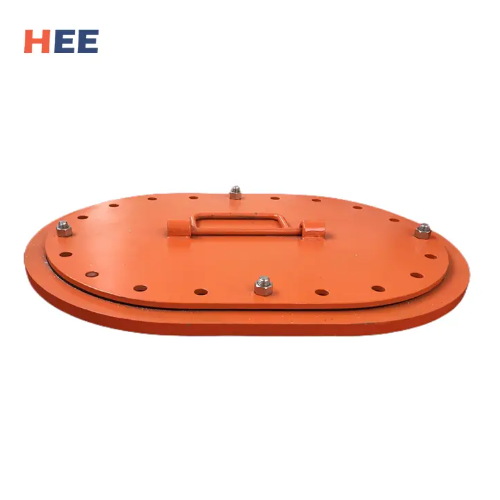 Raised Hatch در مقابل Flush Hatch: تفاوت های کلیدی در برنامه های دریایی